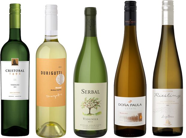 5 vinos blancos no tradicionales para refrescarte este verano