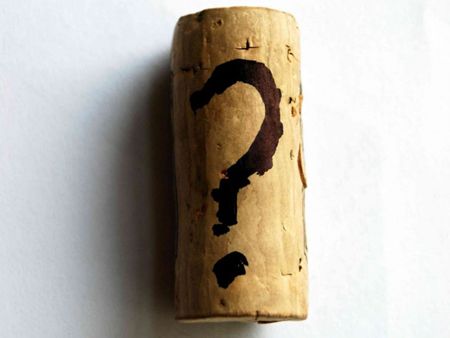 Mitos sobre el vino: 8 creencias pasadas de moda