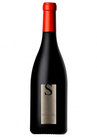 Familia Schroeder Pinot Noir