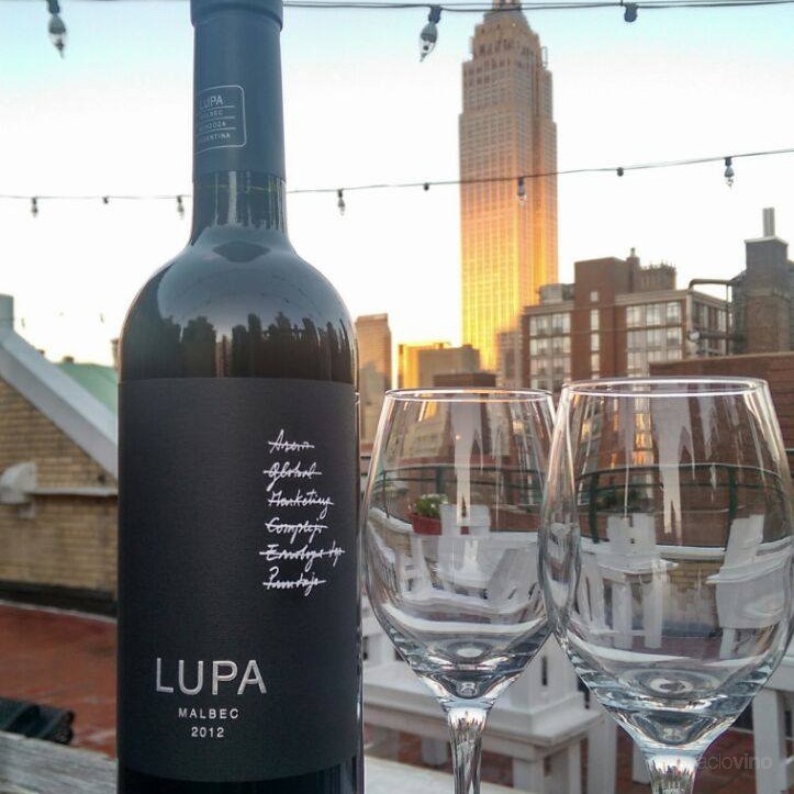 Lupa Wines