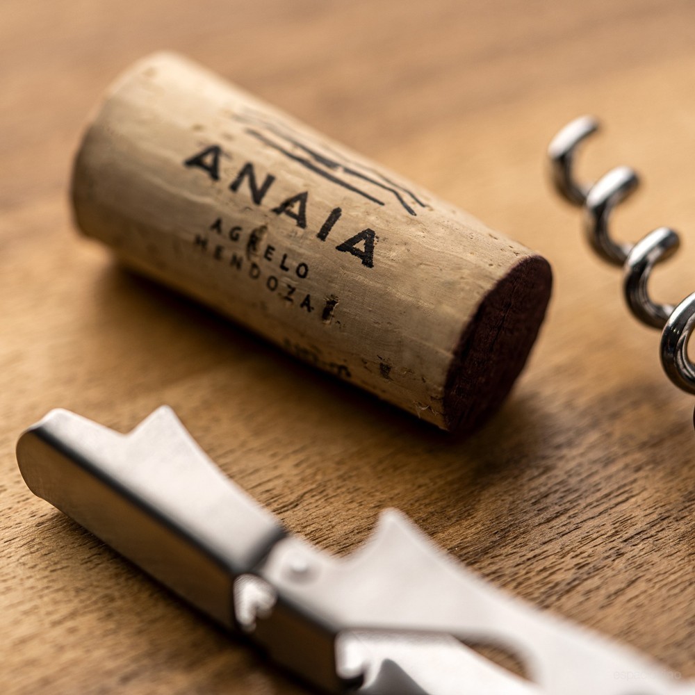 Anaia Wines