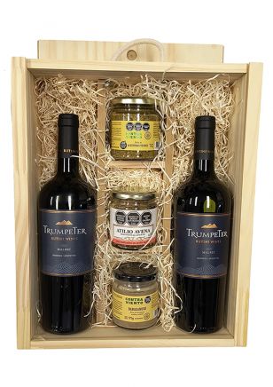 Estuche de Madera Trumpeter Malbec + Delicatessen