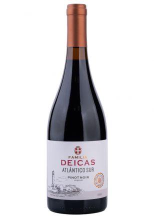 Familia Deicas Atlántico Sur Pinot Noir