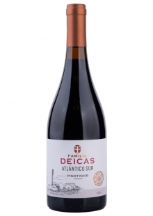 Familia Deicas Atlántico Sur Pinot Noir