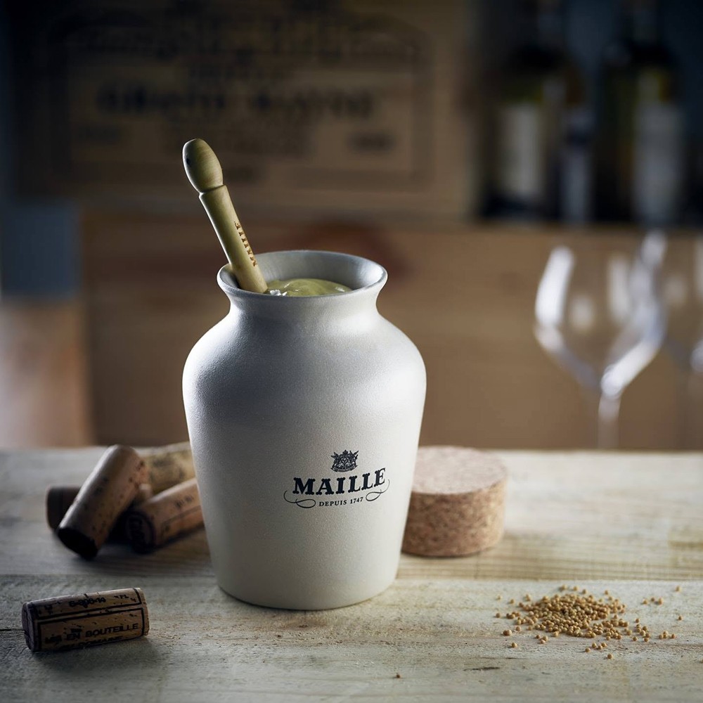 Maille